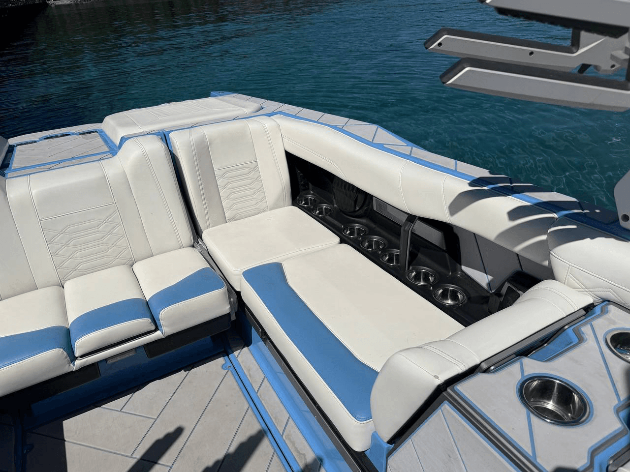 2024 Malibu Wakesetter 26 LSV